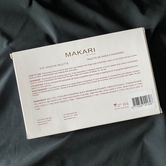 MAKARI EYE SHADOW PALETTE Plus Makeup bag Limited Edition NWT - Picture 6 of 14